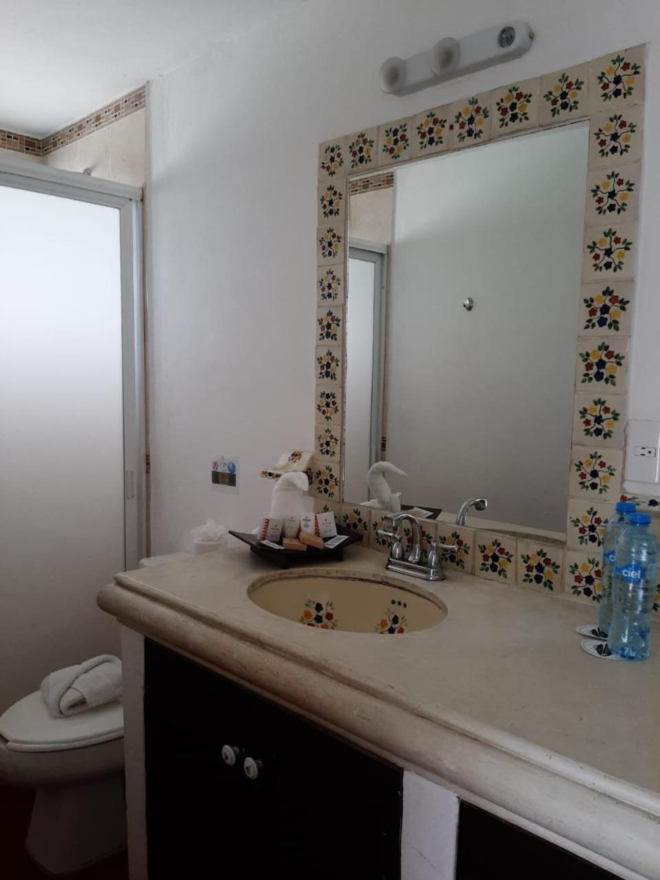 Hotel Real Del Valle Tepoztlán Dış mekan fotoğraf