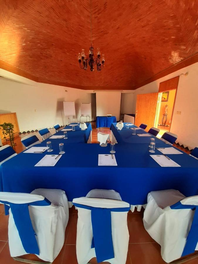 Hotel Real Del Valle Tepoztlán Dış mekan fotoğraf