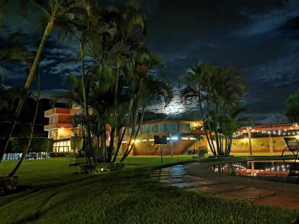 Hotel Real Del Valle Tepoztlán Dış mekan fotoğraf